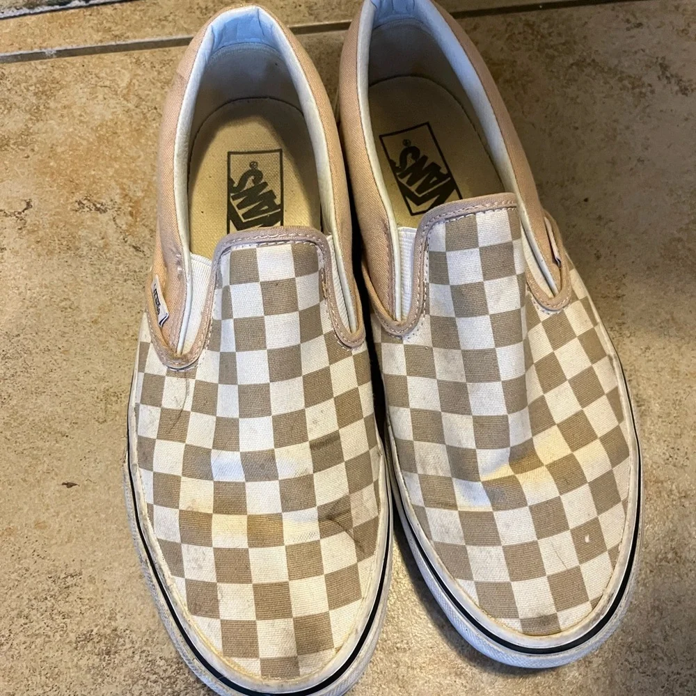 Checkered vans - Picture 2 of 2